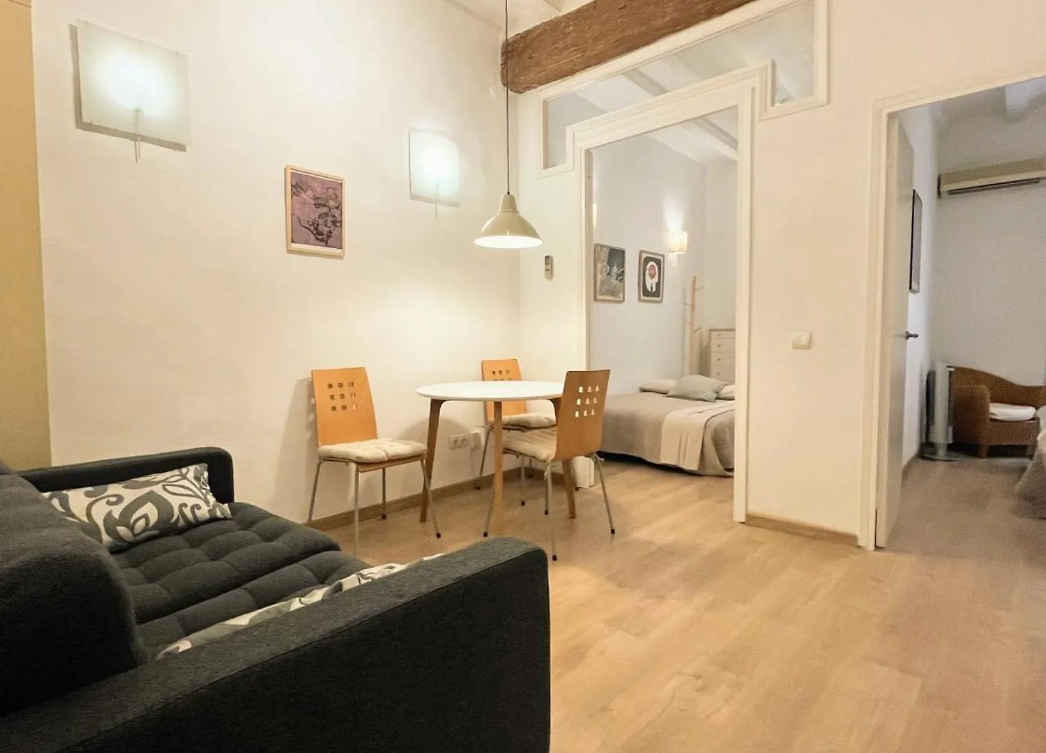 Ramblas Apartments Bcn Barselona İspanya
